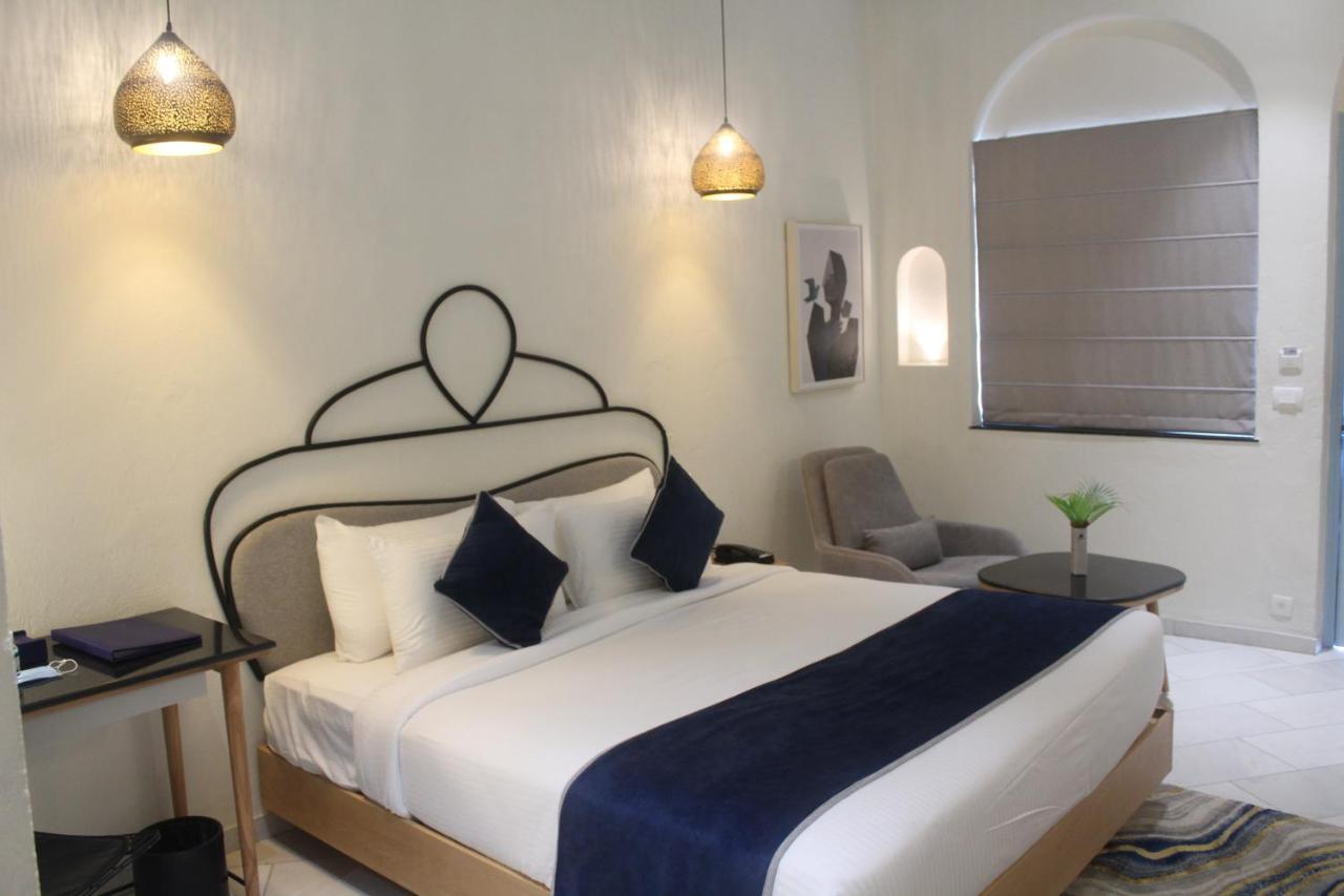 Ramee Royal Resort Udaipur Bagian luar foto