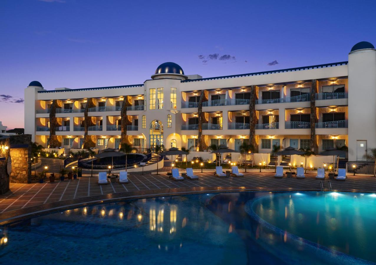 Ramee Royal Resort Udaipur Bagian luar foto