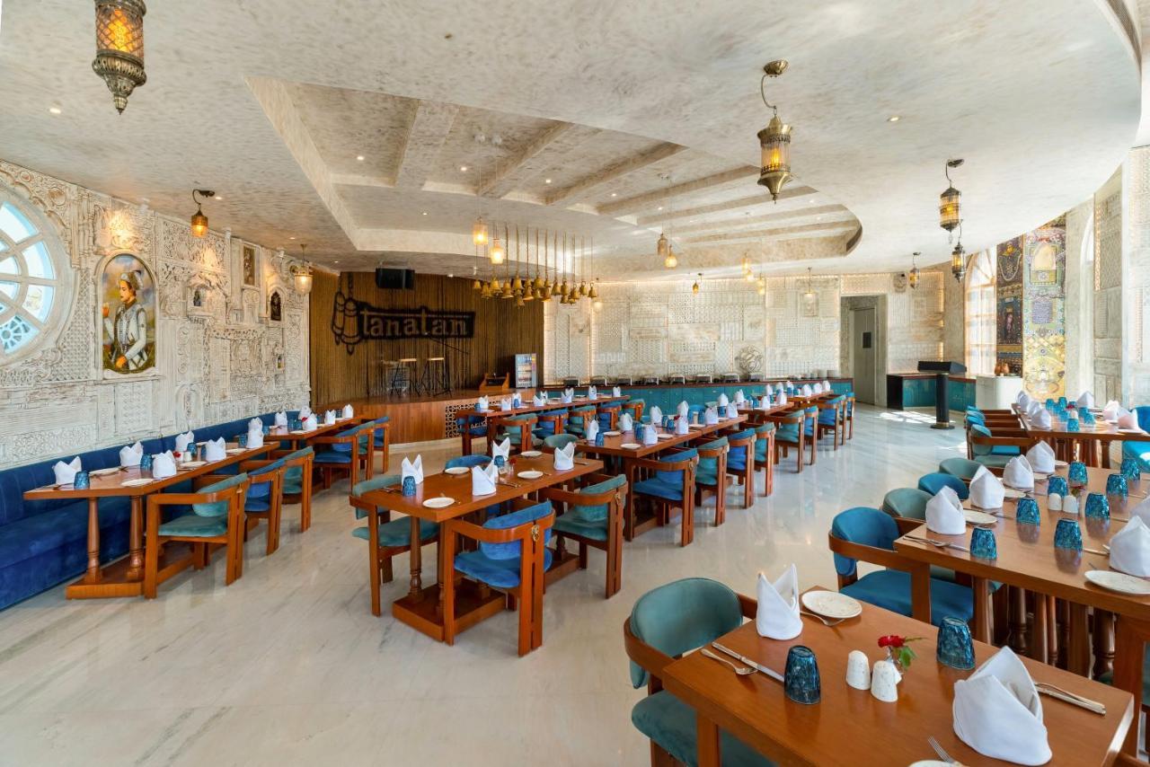 Ramee Royal Resort Udaipur Bagian luar foto