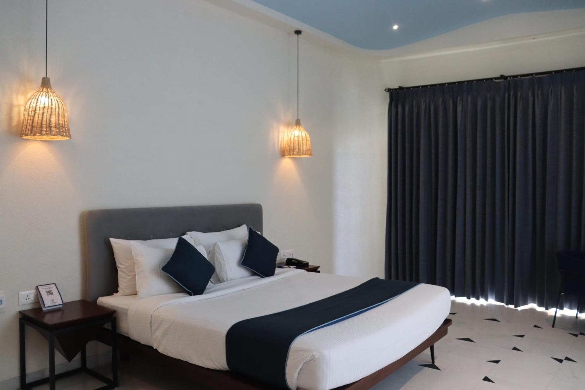Ramee Royal Resort Udaipur Bagian luar foto